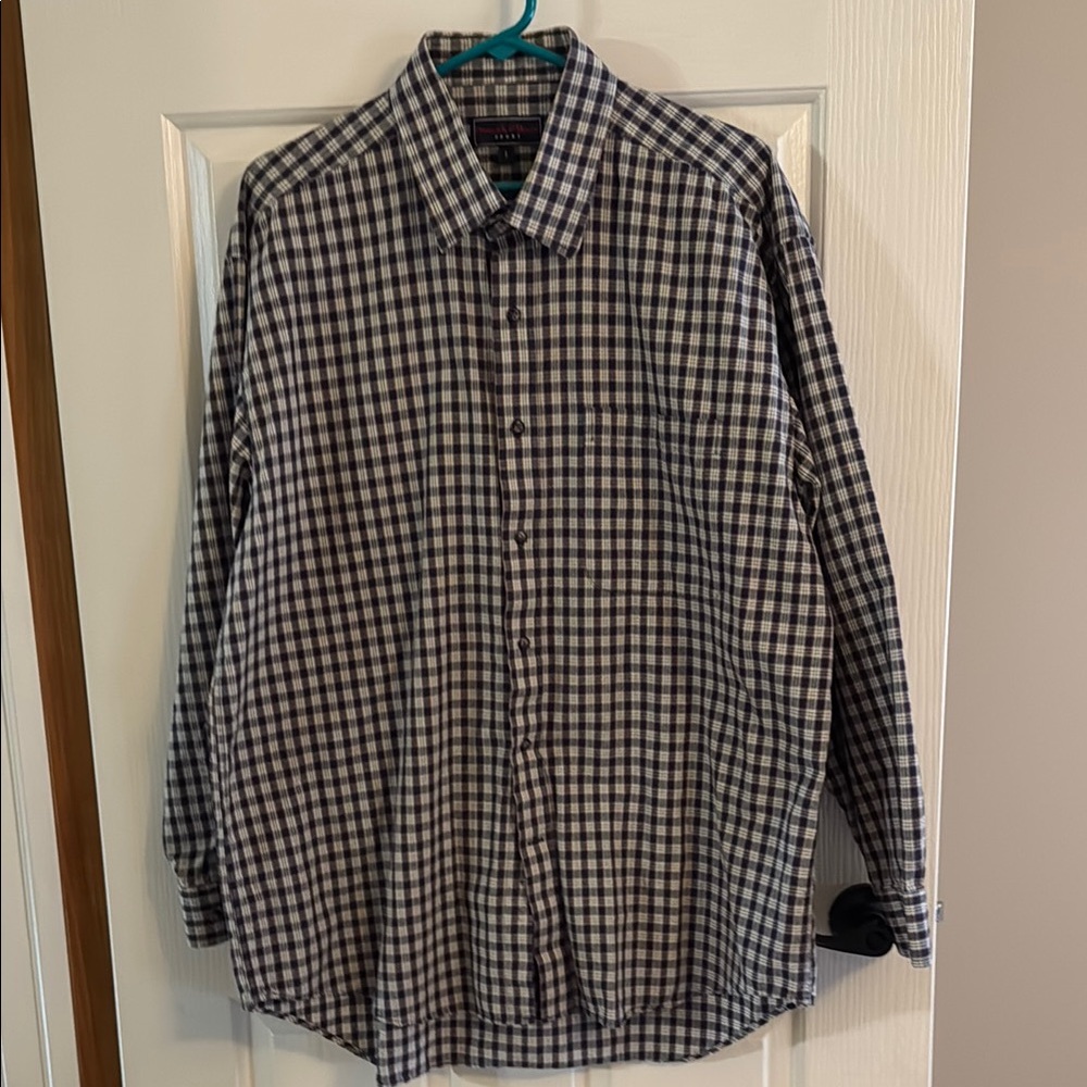 Prewick & Moore Blue and White Casual Button Down Shirt